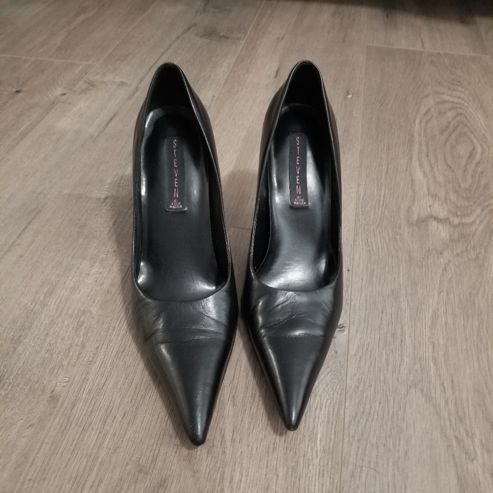 Steven by Steve Madden pointed heels